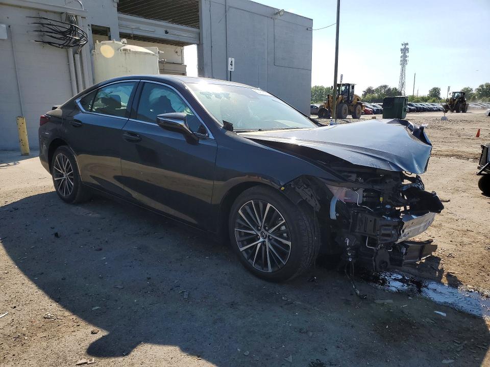 Photo 4 from auction – 2025 LEXUS ES 300H with VIN 58ADA1C18SU063954