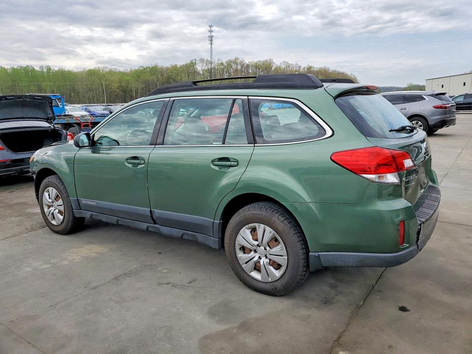 Photo 2 from auction – 2013 SUBARU OUTBACK with VIN 4S4BRCAC3D3300396