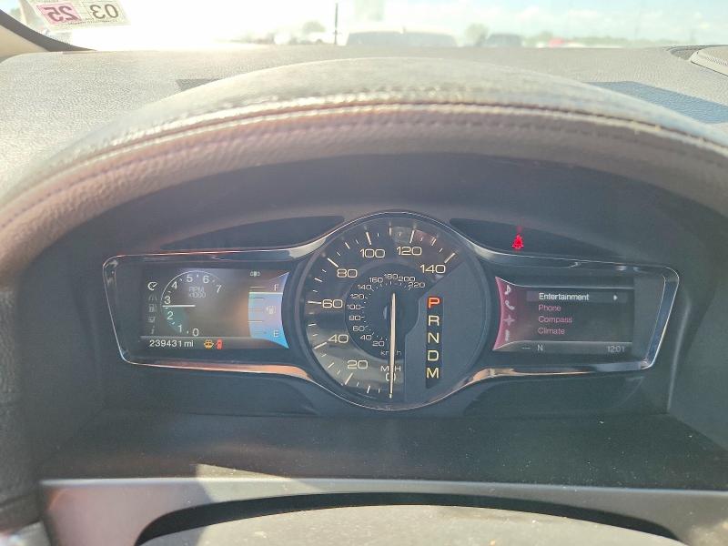 Photo 9 from auction – 2011 LINCOLN MKX with VIN 2LMDJ6JK3BBJ03559