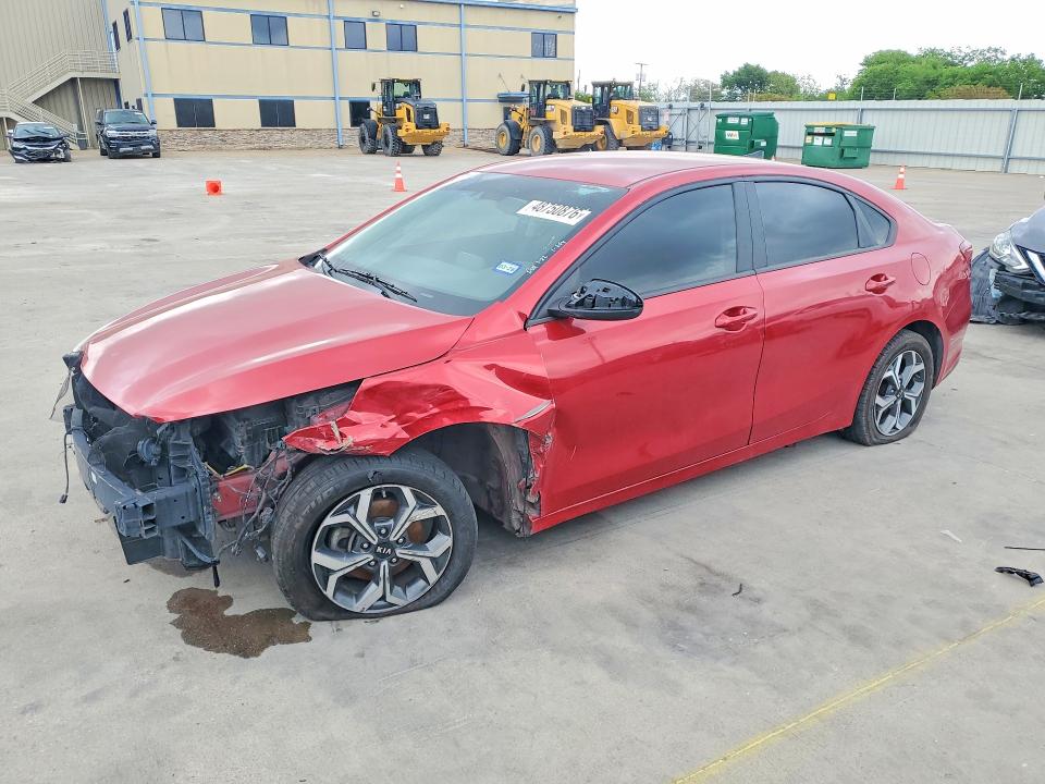 KIA FORTE 2021 with VIN 3KPF24AD6ME351215 - Photo from auction