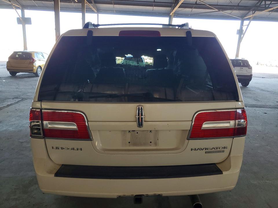 Photo 6 from auction – 2008 LINCOLN NAVIGATOR with VIN 5LMFU27548LJ07471
