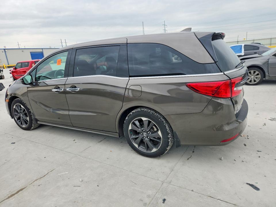 Photo 2 from auction – 2023 HONDA ODYSSEY with VIN 5FNRL6H97PB030130