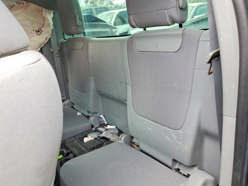Photo 10 from auction – 2014 TOYOTA TACOMA with VIN 5TFTX4CN0EX043064