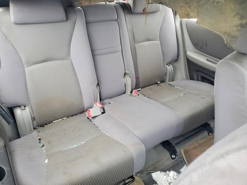 Photo 11 from auction – 2004 TOYOTA HIGHLANDER with VIN JTEDP21A640016947