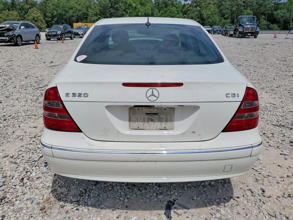 Photo 6 from auction – 2005 MERCEDES-BENZ E with VIN WDBUF26J75A780025