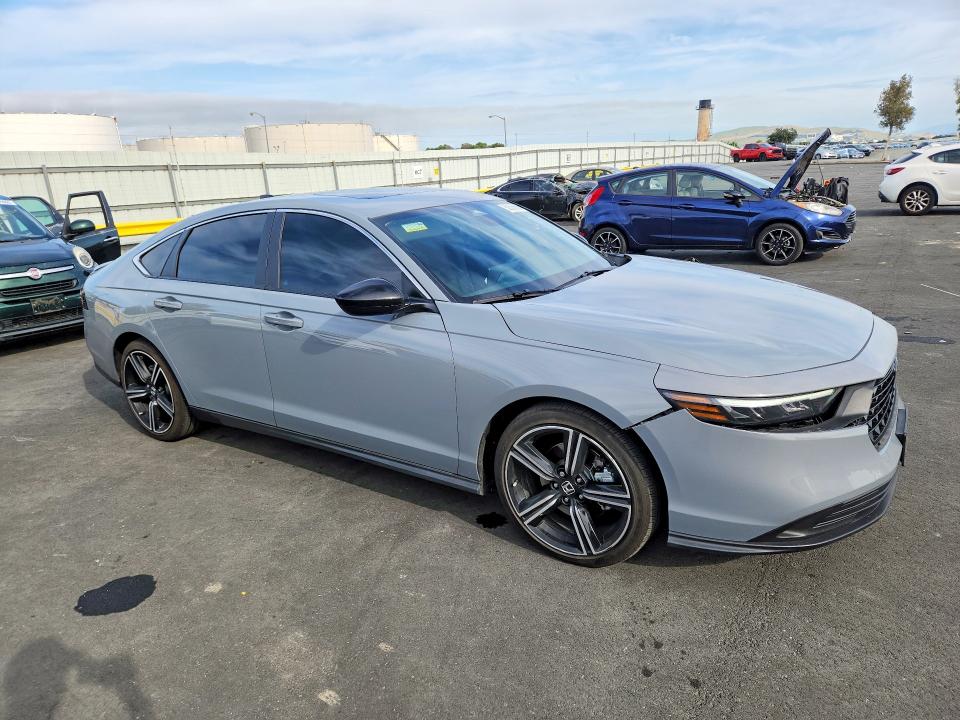 Photo 4 from auction – 2025 HONDA ACCORD with VIN 1HGCY2F51SA085904