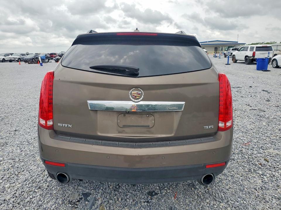 Photo 6 from auction – 2015 CADILLAC SRX with VIN 3GYFNBE34FS599829