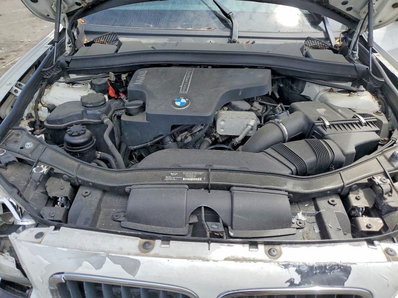 Photo 11 from auction – 2013 BMW X1 with VIN WBAVL1C55DVR81863