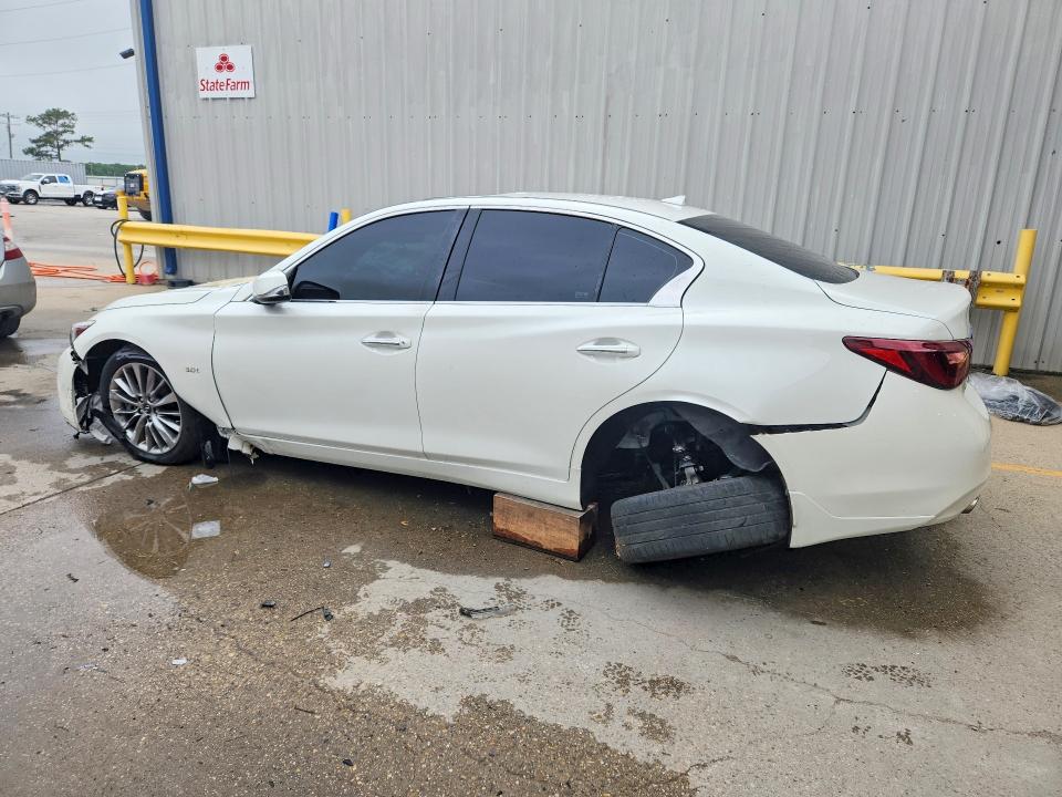 Photo 2 from auction – 2018 INFINITI Q50 with VIN JN1EV7AP2JM350139
