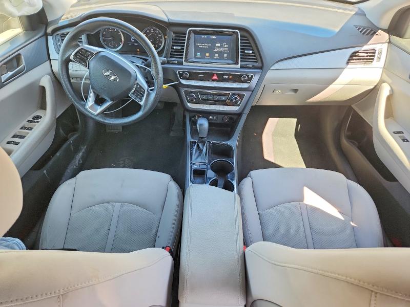 Photo 8 from auction – 2018 HYUNDAI SONATA with VIN 5NPE24AF3JH721797