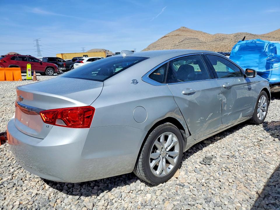 Photo 3 from auction – 2017 CHEVROLET IMPALA with VIN 2G1105S37H9174926