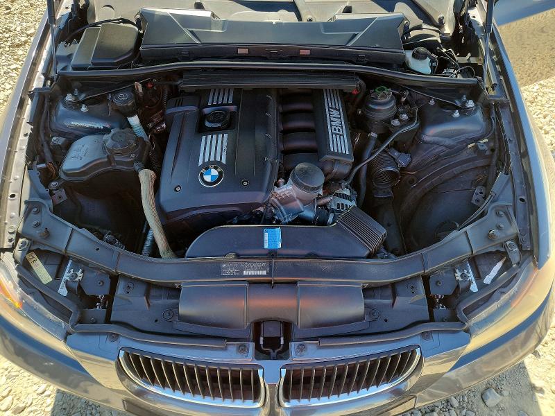 Photo 11 from auction – 2007 BMW 328 with VIN WBAVS13567FX15978
