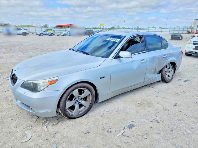 BMW 530 2005 with VIN WBANA73575CR57425 - Photo from auction