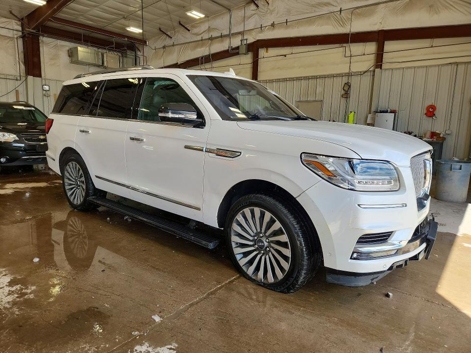 Photo 4 from auction – 2019 LINCOLN NAVIGATOR with VIN 5LMJJ2LT3KEL25081