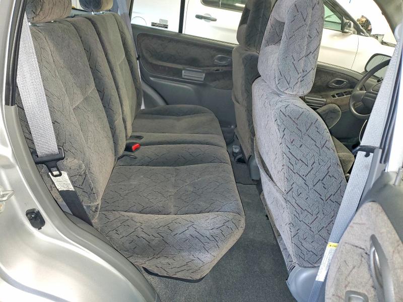 Photo 11 from auction – 2002 CHEVROLET TRACKER with VIN 2CNBJ734926935942
