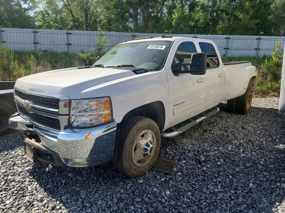 CHEVROLET SILVERADO 2010 with VIN 1GC7K1B6XAF103893 - Photo from auction
