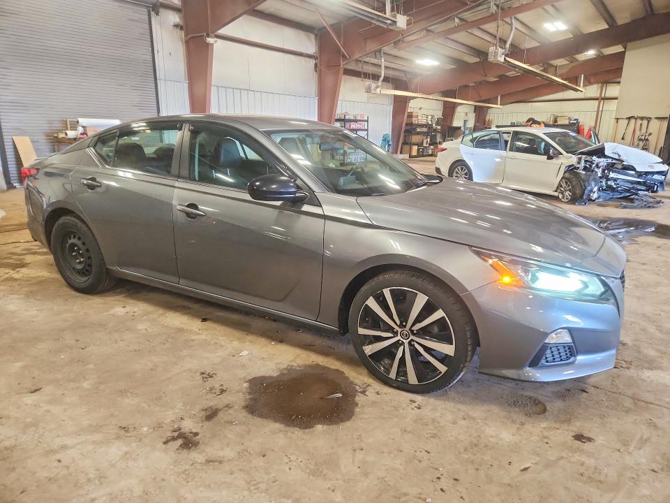 Photo 4 from auction – 2019 NISSAN ALTIMA with VIN 1N4BL4CV9KC142224