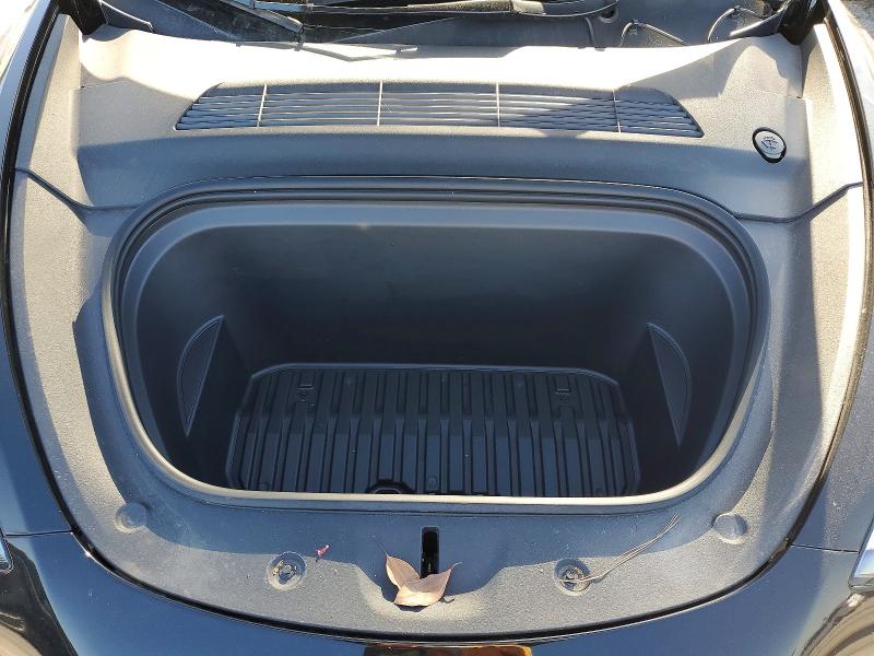 Foto 12 de la subasta – 2023 TESLA MODEL Y con VIN 7SAYGDEE1PA146512