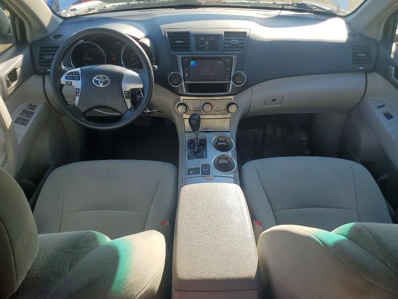 Photo 8 from auction – 2013 TOYOTA HIGHLANDER with VIN 5TDBK3EH6DS190554