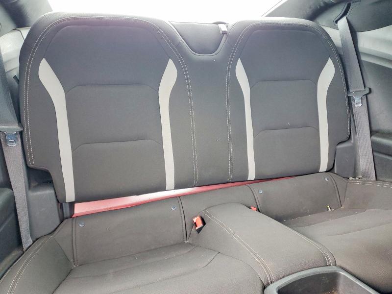 Photo 10 from auction – 2018 CHEVROLET CAMARO with VIN 1G1FB1RX2J0101495