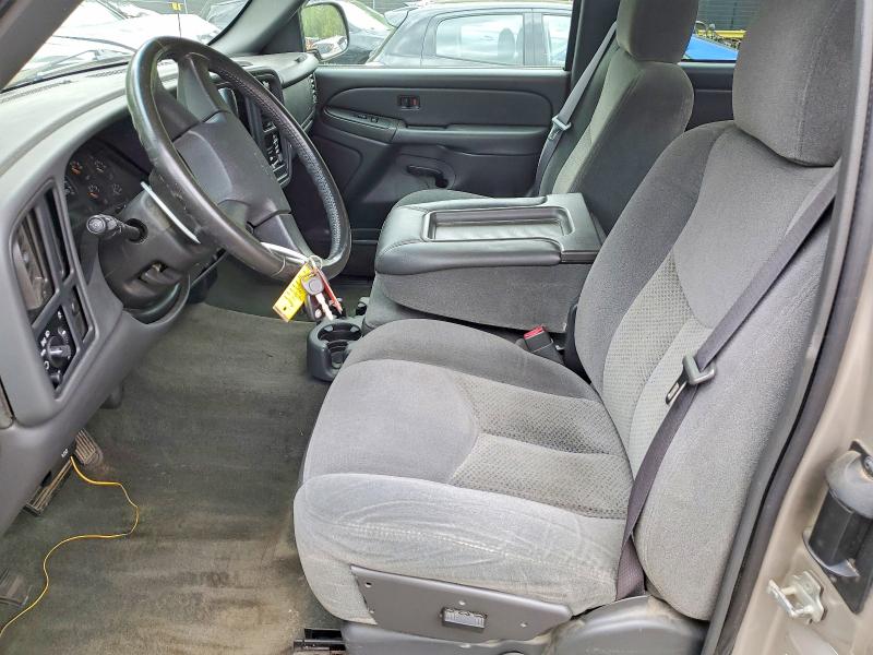 Photo 7 from auction – 2004 CHEVROLET SILVERADO with VIN 1GCEC19V74Z283497