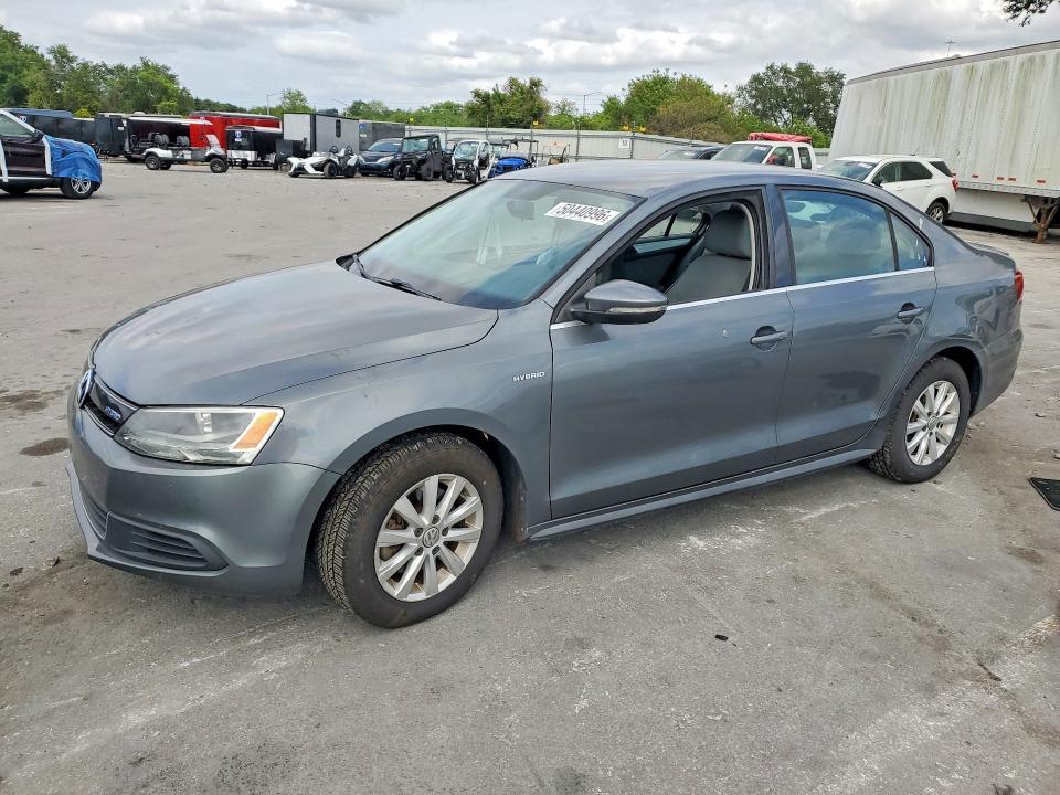 Photo 1 from auction – 2013 VOLKSWAGEN JETTA with VIN 3VW637AJ9DM246000
