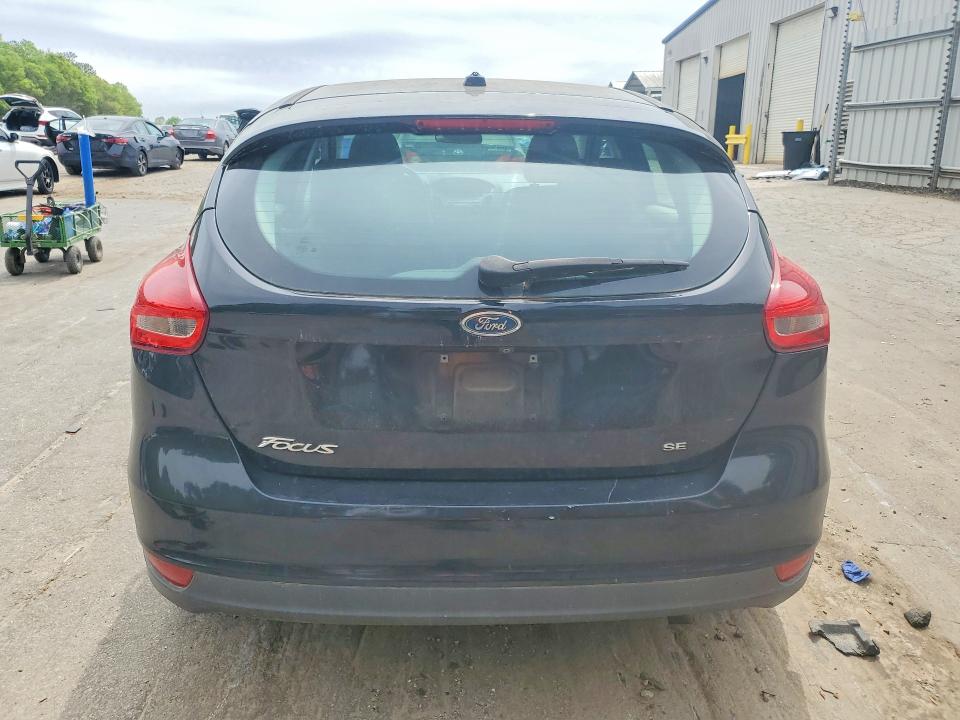 Photo 6 from auction – 2017 FORD FOCUS with VIN 1FADP3K27HL251465