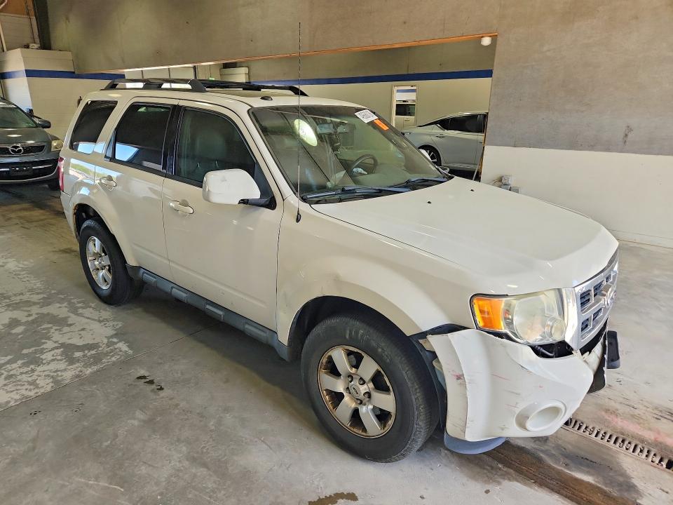 Photo 4 from auction – 2012 FORD ESCAPE with VIN 1FMCU0EG5CKC19385