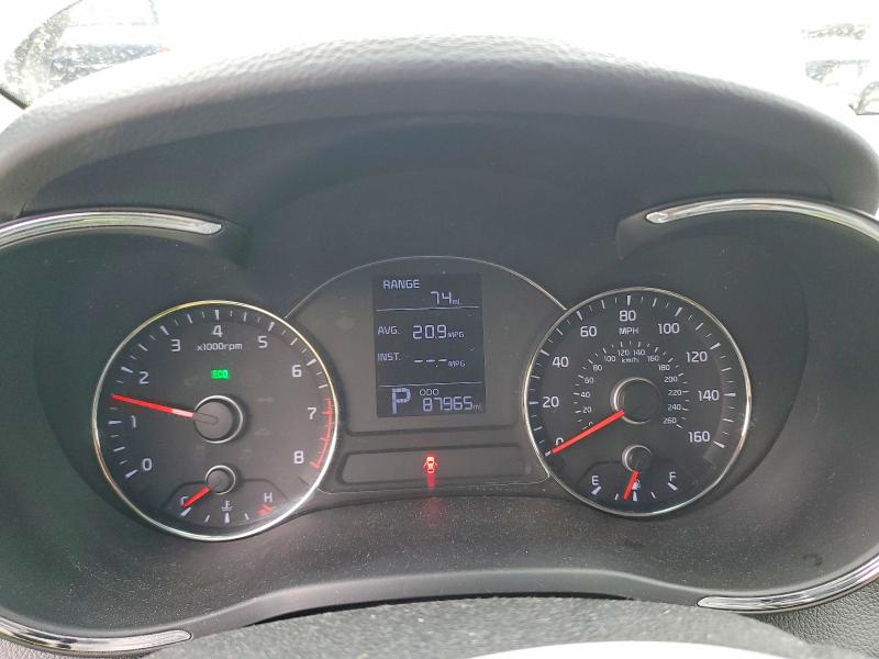 Photo 9 from auction – 2016 KIA FORTE5 with VIN KNAFK5A88G5603262