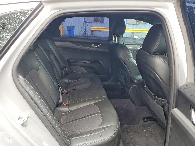 Photo 10 from auction – 2021 KIA K5 with VIN 5XXG64J25MG077004