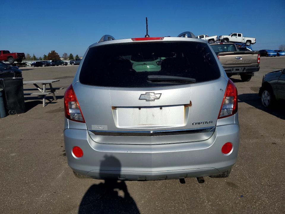 Photo 6 from auction – 2013 CHEVROLET CAPTIVA with VIN 3GNAL3EK6DS593554