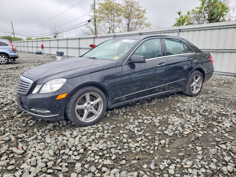 MERCEDES-BENZ E 2013 with VIN WDDHF8JB8DA710754 - Photo from auction
