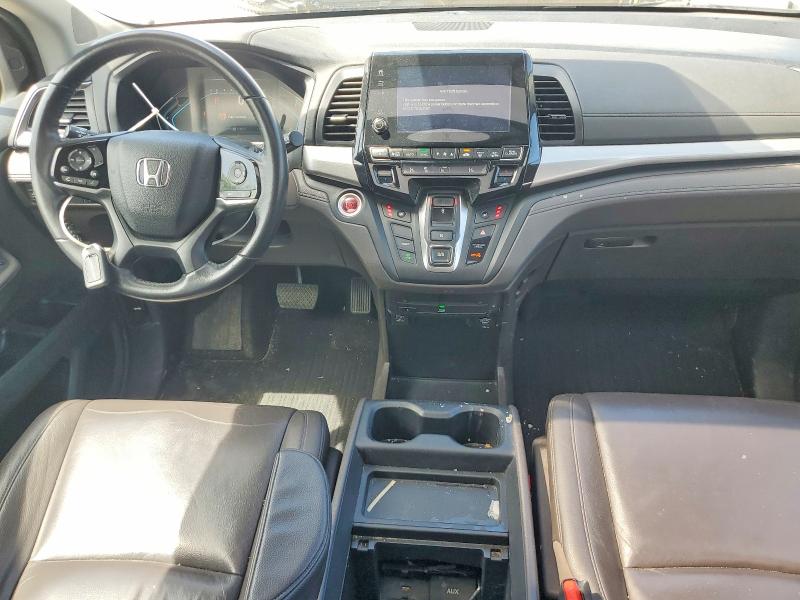 Photo 8 from auction – 2018 HONDA ODYSSEY with VIN 5FNRL6H72JB084473