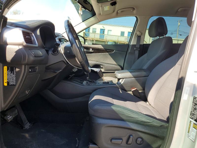 Снимка 7 от търг – 2016 KIA SORENTO с VIN 5XYPGDA35GG097842