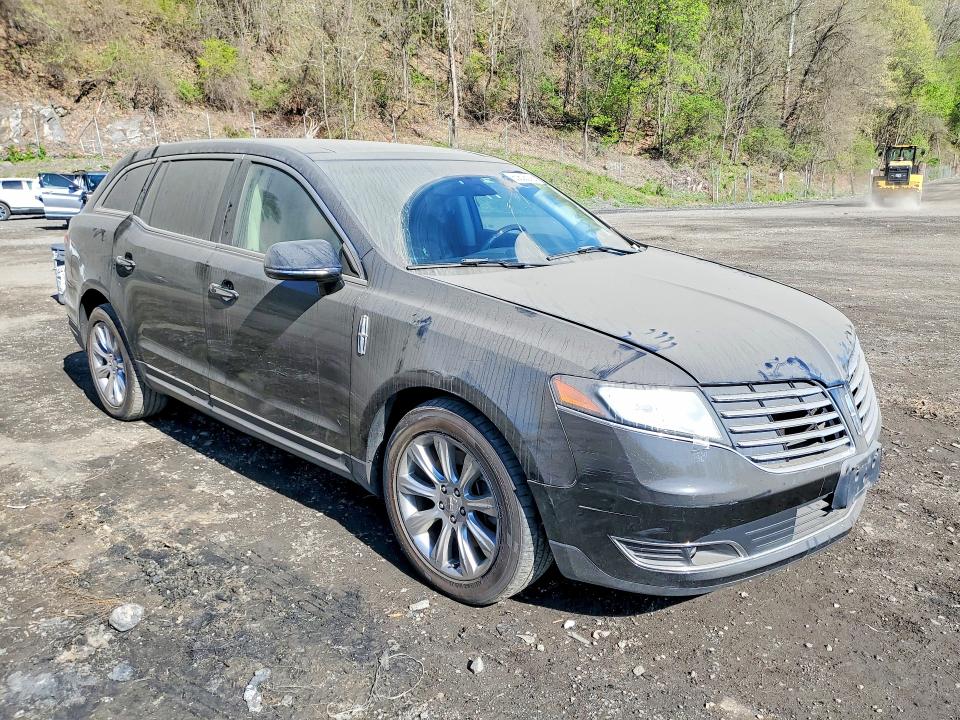 Снимка 4 от търг – 2019 LINCOLN TOWNHOUSE MKT с VIN 2LMHJ5AT0KBL01634
