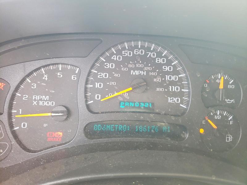Foto 9 de la subasta – 2003 CHEVROLET SILVERADO con VIN 2GCEK19V831378662