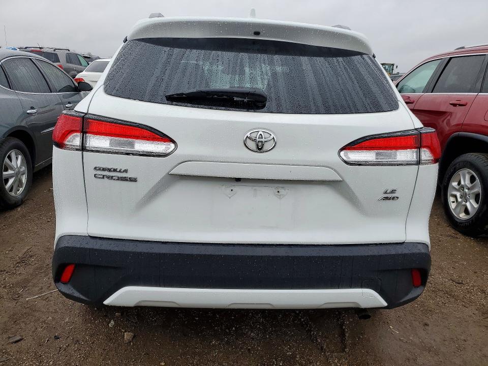 Photo 6 from auction – 2023 TOYOTA COROLLA CROSS with VIN 7MUBAABG6PV047696