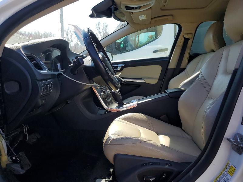 Photo 7 from auction – 2015 VOLVO V60 CROSS COUNTRY with VIN YV4612HK1F1000646