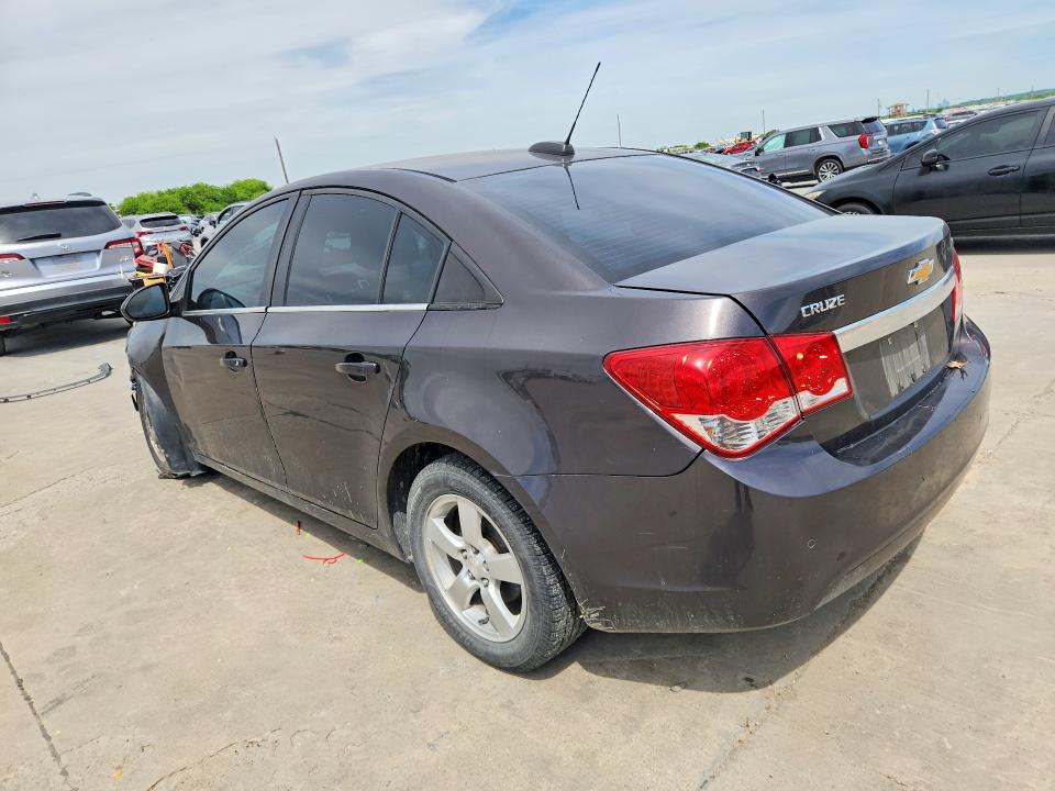 Photo 2 from auction – 2015 CHEVROLET CRUZE with VIN 1G1PC5SBXF7192151