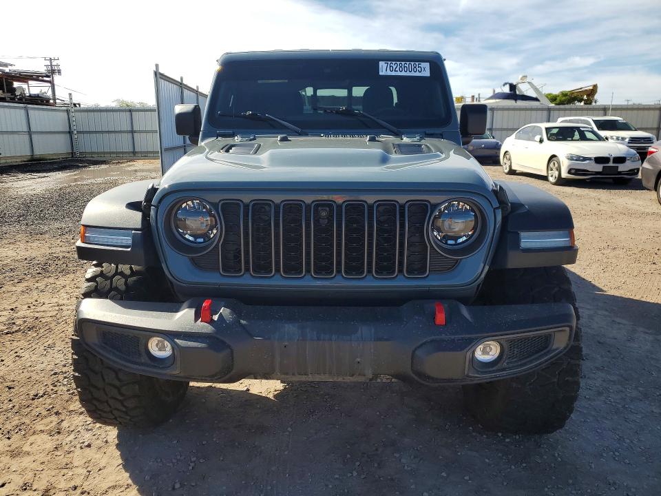 Photo 5 from auction – 2024 JEEP GLADIATOR with VIN 1C6JJTBGXRL121912