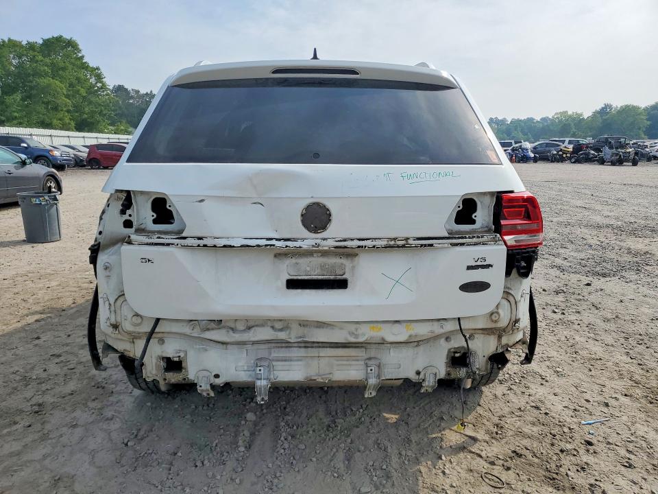 Photo 6 from auction – 2019 VOLKSWAGEN ATLAS with VIN 1V2UR2CA2KC615544