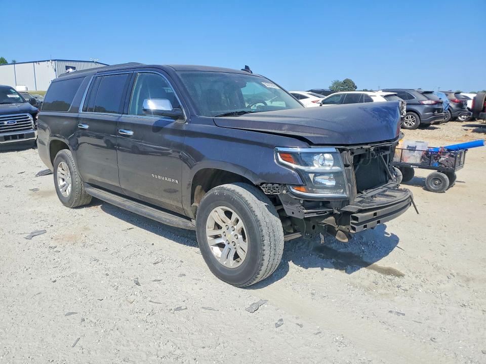 Photo 4 from auction – 2015 CHEVROLET SUBURBAN with VIN 1GNSCJKC5FR589958