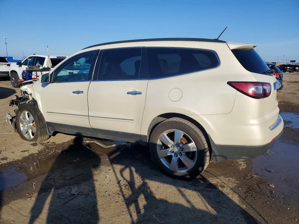 Photo 2 from auction – 2015 CHEVROLET TRAVERSE with VIN 1GNKRJKD3FJ108255