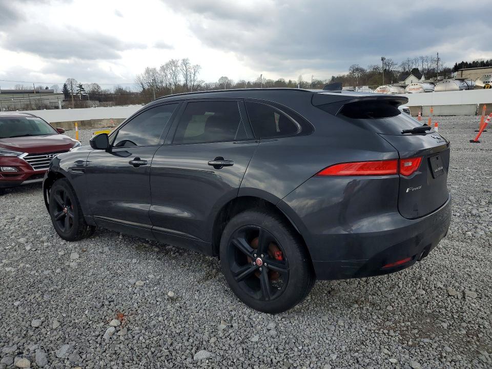 Photo 2 from auction – 2020 JAGUAR F-PACE with VIN SADCM2FV9LA645166