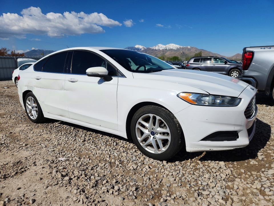 Photo 4 from auction – 2016 FORD FUSION with VIN 3FA6P0H7XGR280789
