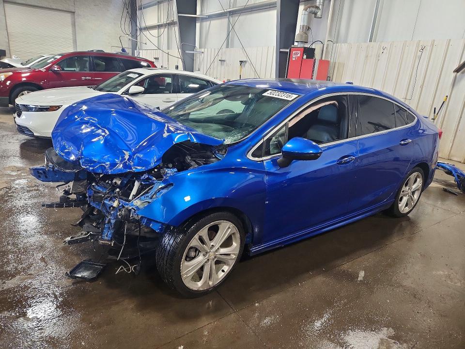 CHEVROLET CRUZE 2017 with VIN 1G1BF5SM9H7217529 - Photo from auction