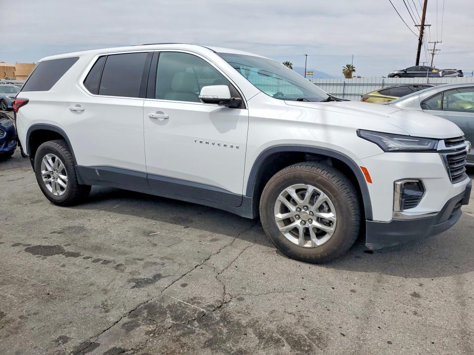 Photo 4 from auction – 2023 CHEVROLET TRAVERSE with VIN 1GNERFKW3PJ343381