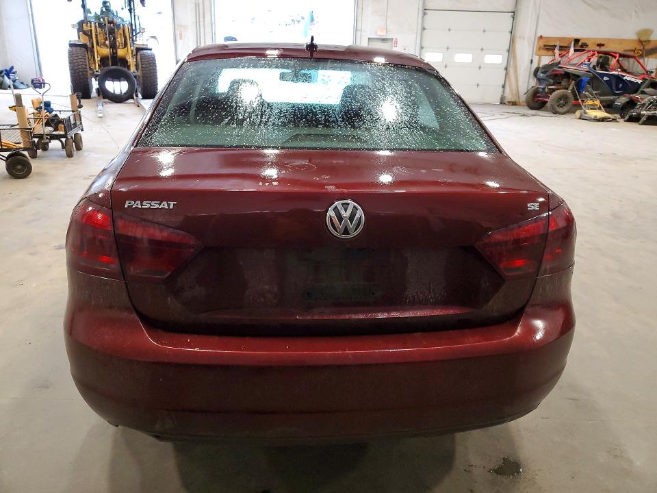 Photo 6 from auction – 2012 VOLKSWAGEN PASSAT with VIN 1VWBP7A34CC020192