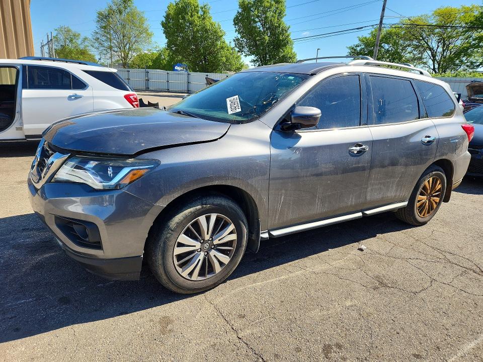 2017 NISSAN PATHFINDER - Търг №50466266