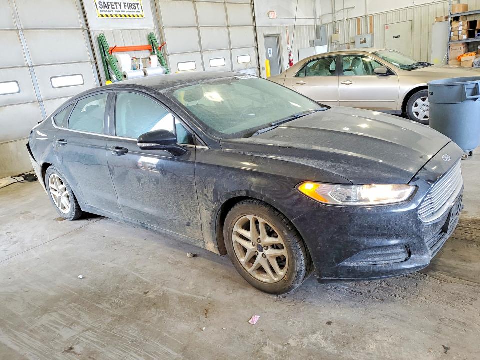 Photo 4 from auction – 2016 FORD FUSION with VIN 3FA6P0H79GR395223